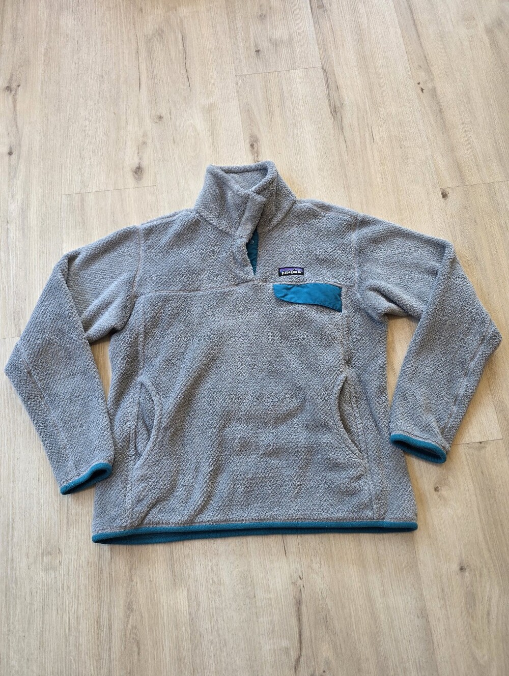 Patagonia Women's Re-Tool Snap-T Pullover Size L Gray/Green